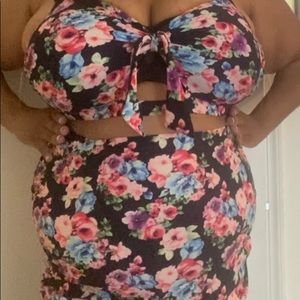 Forever 21 + Floral Two Piece Plus Size Swim Skort Set 3x Top 2x Bottom